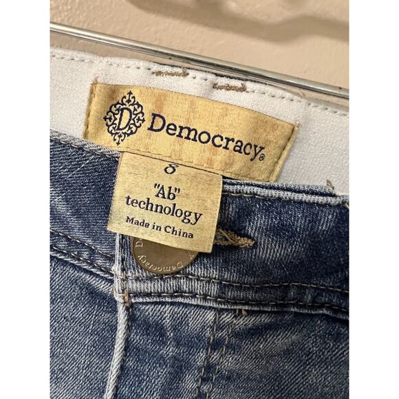 Democracy "Ab" Technology skinny jeans. Size 8. - Picture 3 of 7